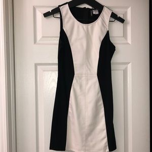 Black white mini dress